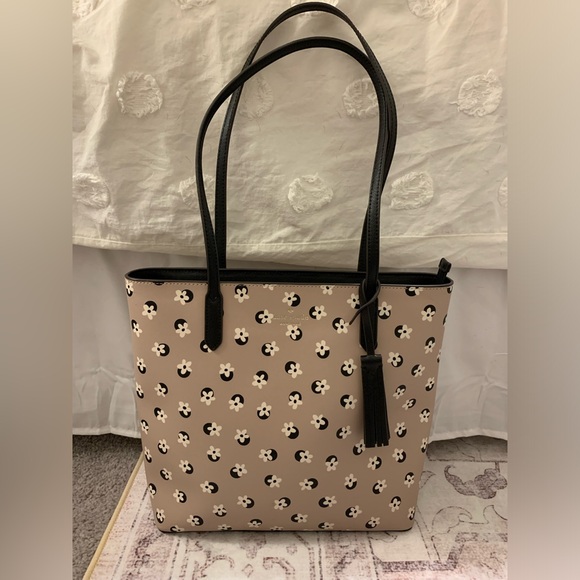 Kate Spade Beige & Black Floral Jana Leather Tote - Picture 2 of 15